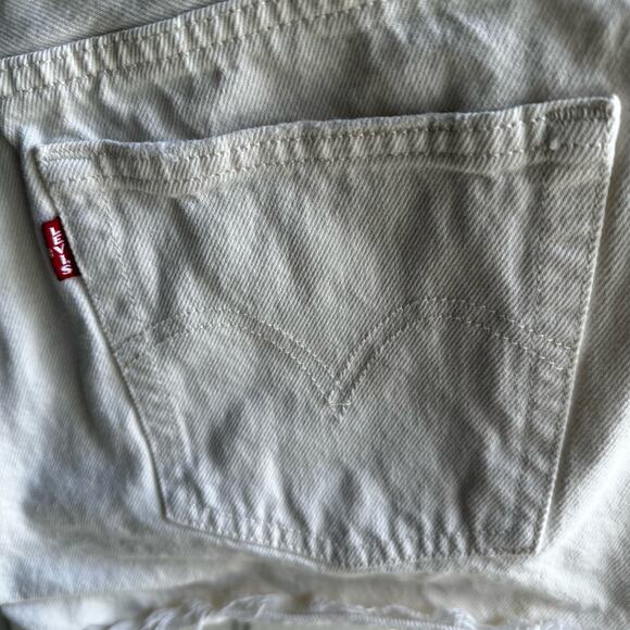Levi’s 501 Original Cuf-Off Jean Shorts White - Picture 7 of 12
